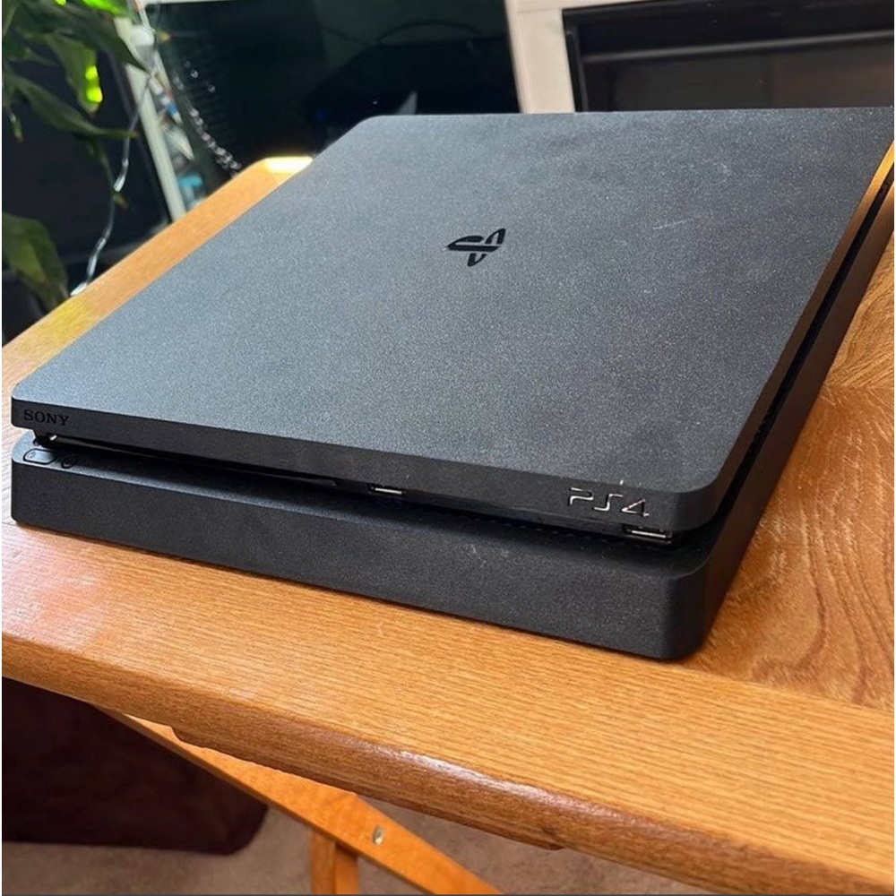 PlayStation 4